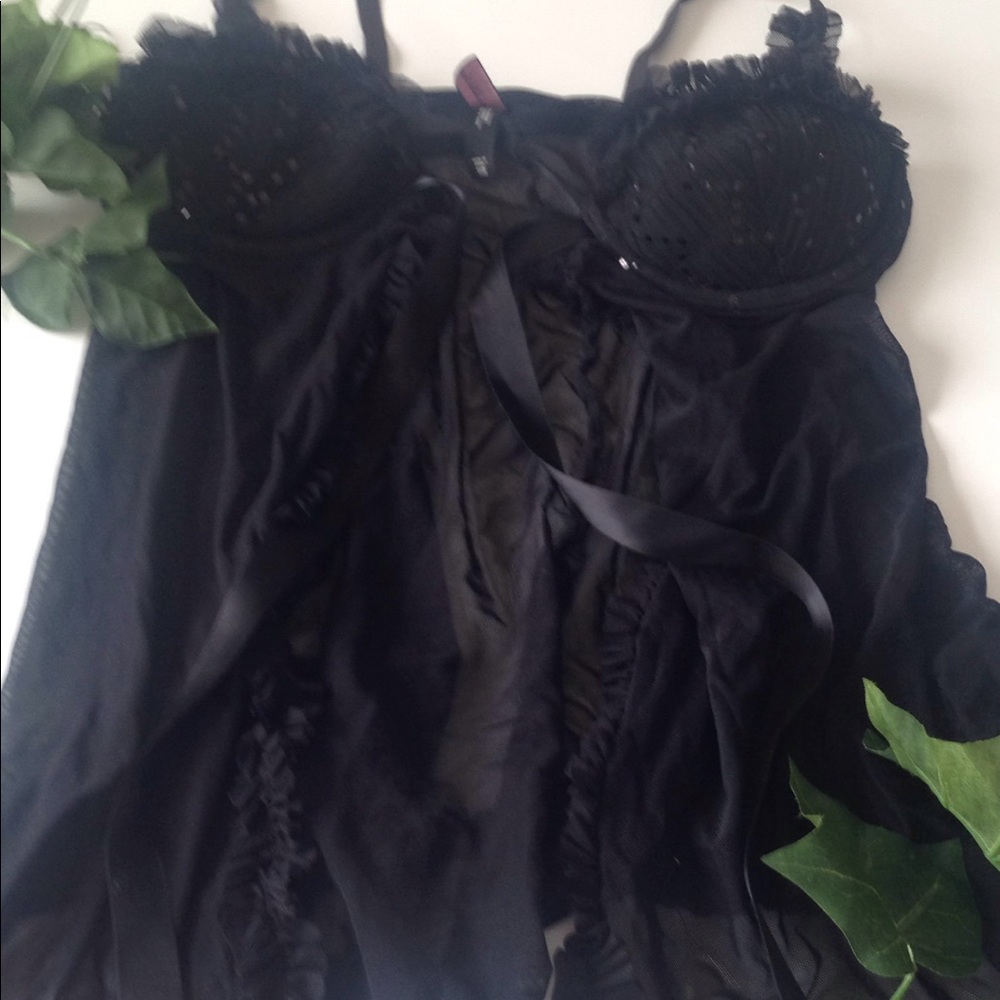 Sexy little things from Victoria Secret Lingerie๐ - Picture 5 of 6